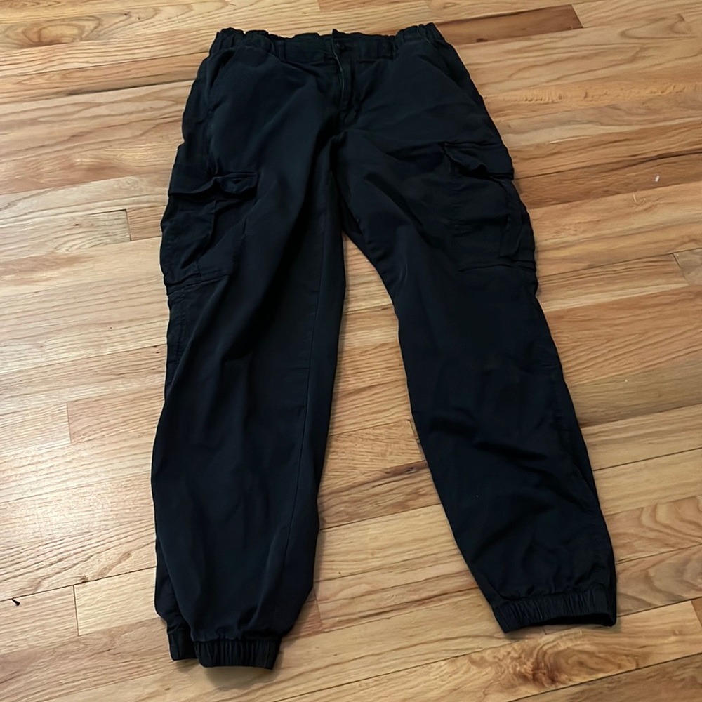 american eagle black “super stretch” cargo pants size 10